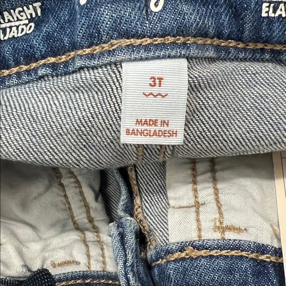 Boys cat & Jack Relaxed straight jeans size 3T New with tags